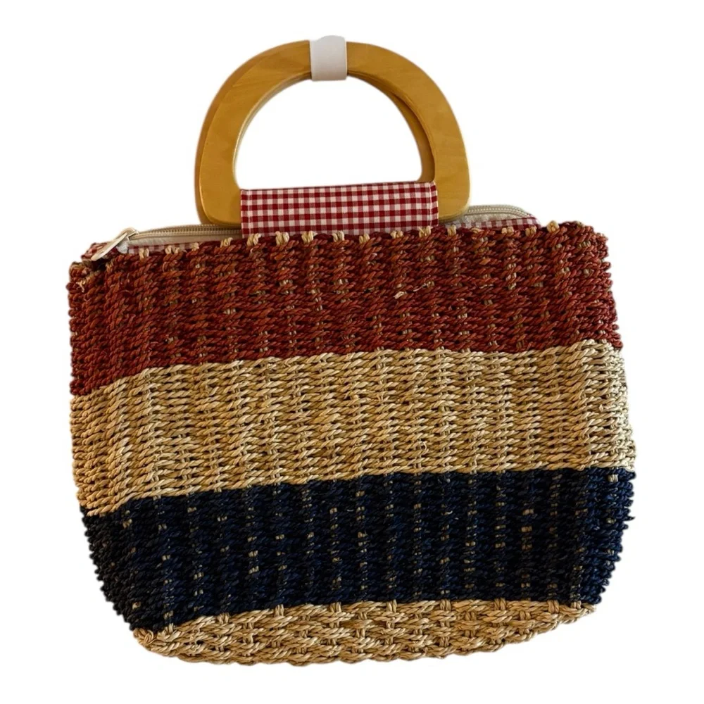 Tommy Hilfiger Red and Cream Tote Bag with Wooden Handles - Picture 2 of 5